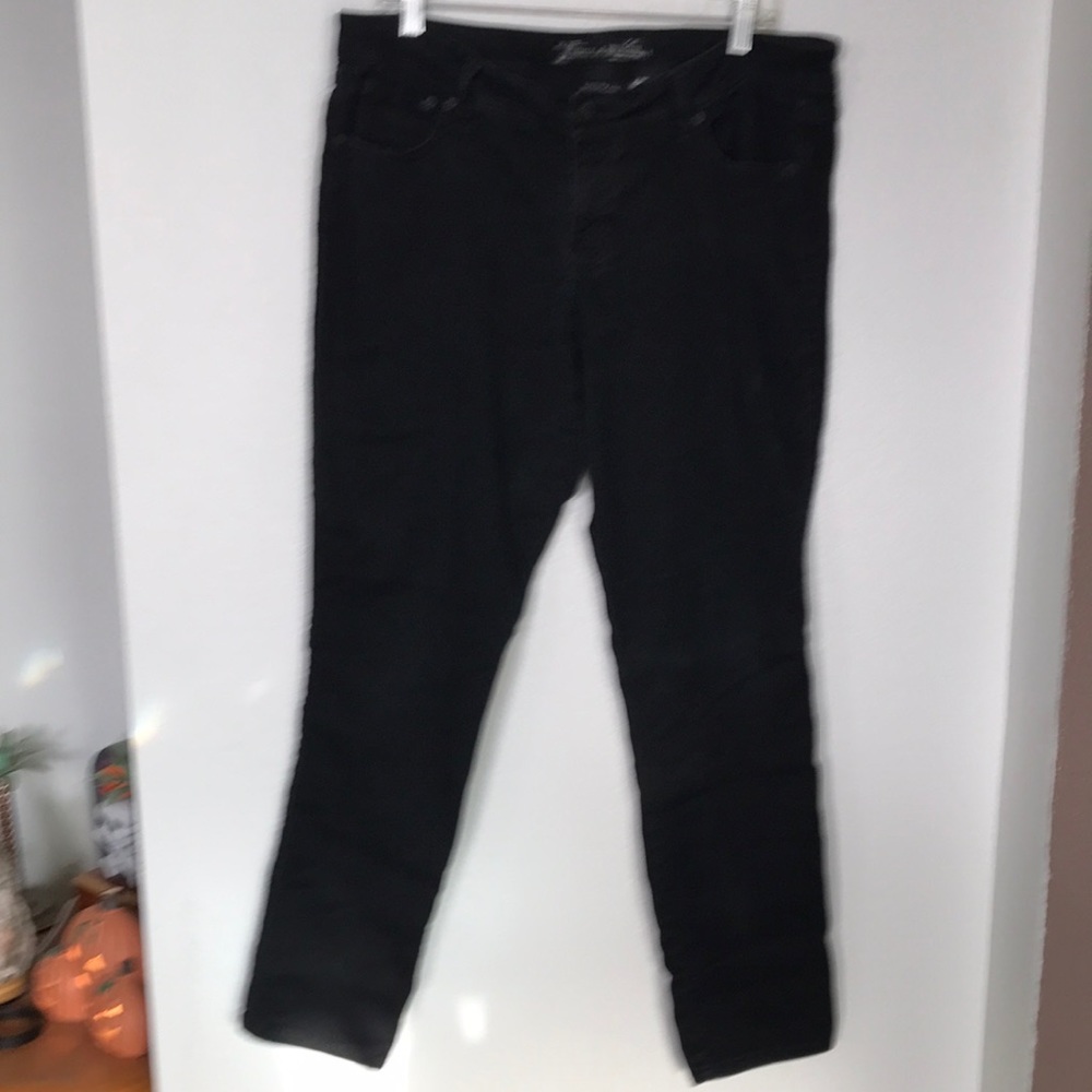 TORRID JEANS LONDON SKINNY (SOURCE OF WISDOM) BLACK SIZE 14 GREAT CONDITION!